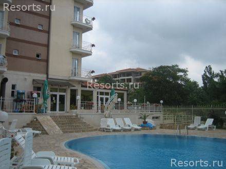 Ritza Hotel 15